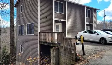 4 of 37 Greenbriar Community Apartment for rent in Boone, NC