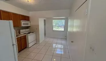 5 of 15 Cute Home In Saint Pete With A Large Fenced In Backyard House for rent in Gulfport, FL
