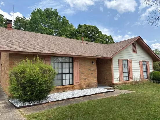 5765 Hyde Park Dr Apartment for rent in Montgomery, AL