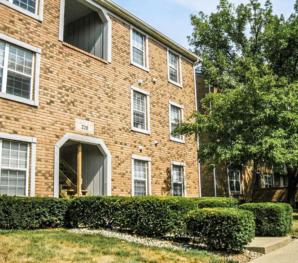 Pickwick Place Apartments West Lafayette, IN