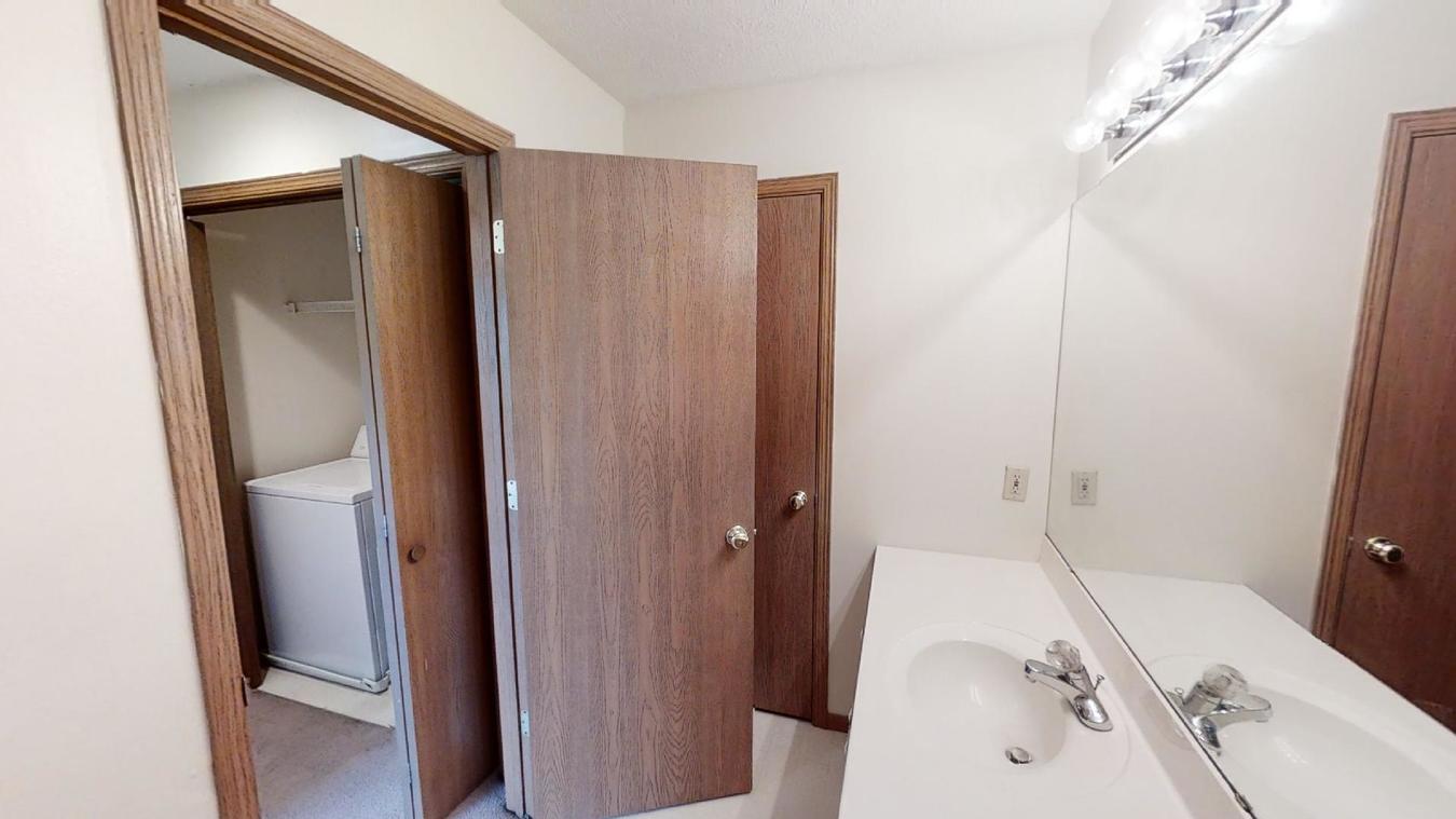 Willow Bend Townhomes Apartments West Lafayette, IN