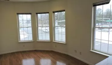 4 of 6 Hillside Crossing Apartment for rent in Bloomington, IN