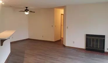 2 of 32 3 Bd Park Deville Condo In W Columbia, New Paint And Stainless Appliances, Plank Floor And Carpet, W/d Hookups, Main Level, Assigned Parking, Storage Apartment for rent in Columbia, MO