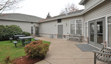 3 of 10 Park At Emerald Village Apartment for rent in Springfield, OR