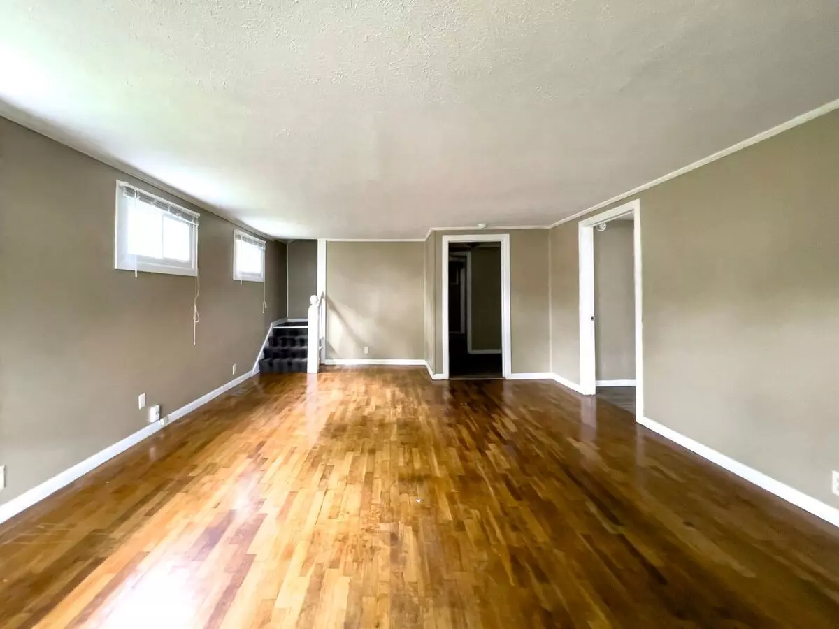 Hardwood Floors House for rent in Muncie, IN