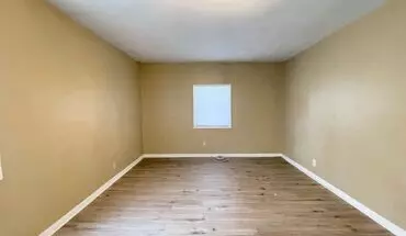 5 of 38 Hardwood Floors House for rent in Muncie, IN