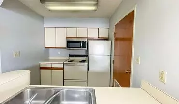 3 of 41 District On Dill Apartment for rent in Muncie, IN