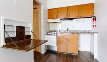 3 of 28 Flats On Oakwood Apartment for rent in Muncie, IN