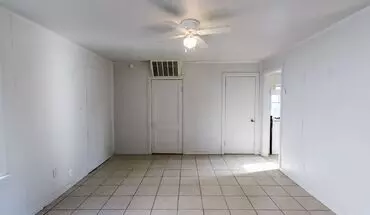 2 of 8 2009 S Penn St Apartment for rent in Muncie, IN