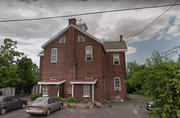219 225 New Kirk St Apartment for rent in Kingston, NY