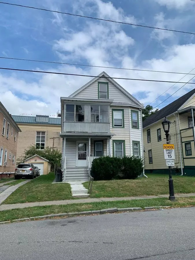 12 May St Apartment for rent in Poughkeepsie, NY