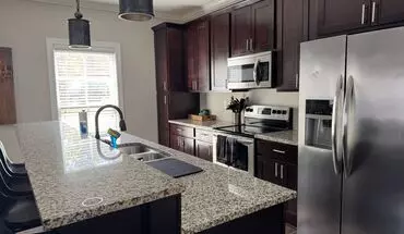 4 of 8 Park West House for rent in Oxford, MS