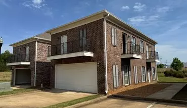5 of 8 Park West House for rent in Oxford, MS