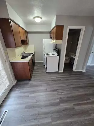 3674-3680 S Mccarley Dr Apartment for rent in Columbus, OH