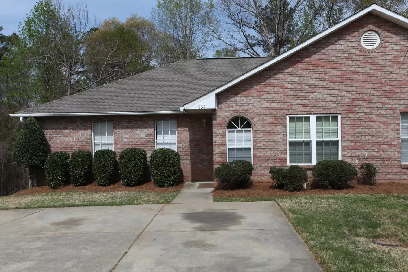 Duplex In Auburn - Available August! House for rent in Auburn, AL
