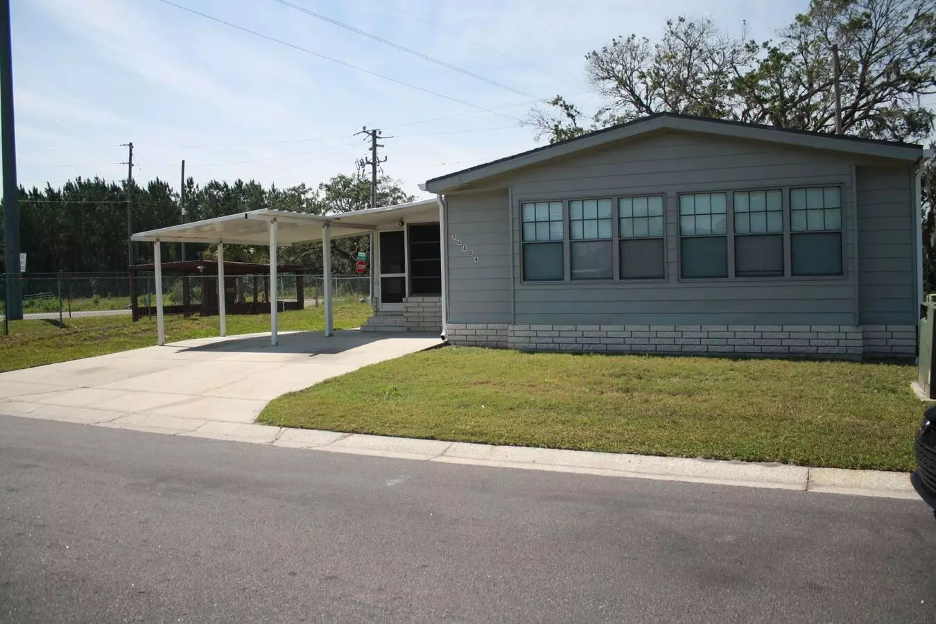 Beautifully Updated Mobile Home In Wesley Chapel House for rent in Wesley Chapel, FL