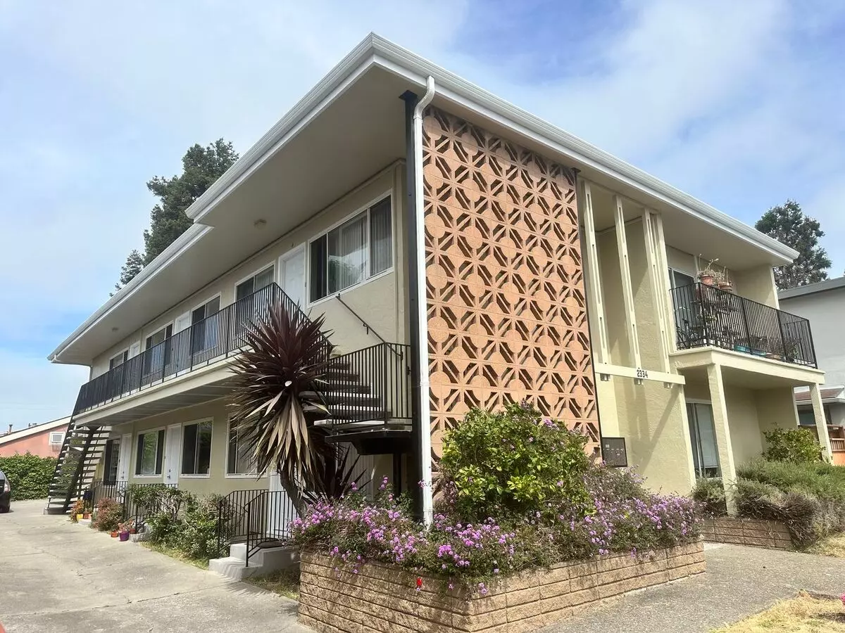 Yee, Alvin (browning) Apartment for rent in Berkeley, CA