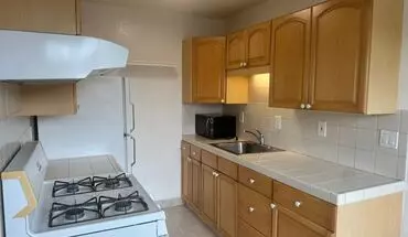 2 of 8 Yee, Alvin (browning) Apartment for rent in Berkeley, CA