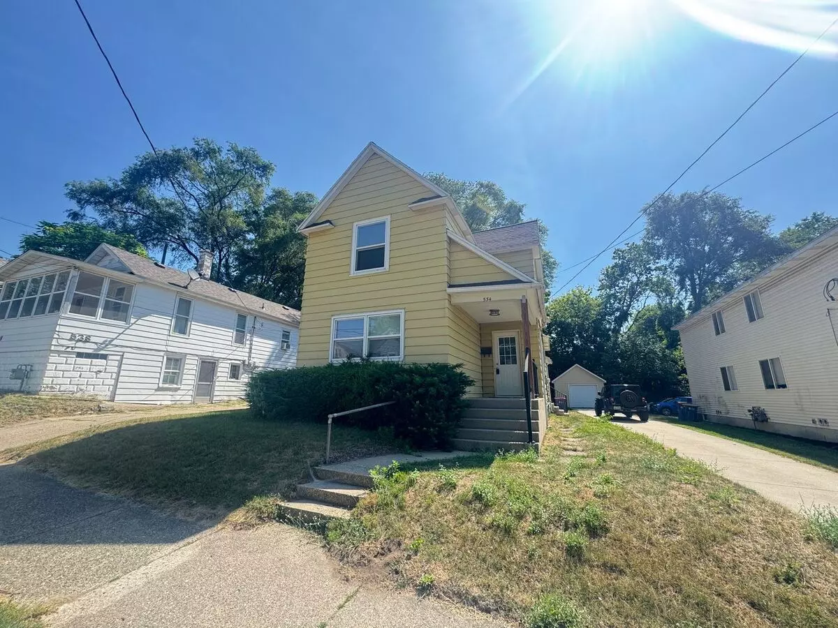 Updated Three Bedroom Home On The Ne Side Of Grand Rapids! House for rent in Grand Rapids, MI