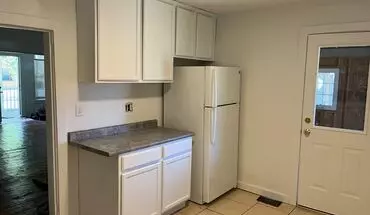5 of 19 Large 3 Bedroom Home With A Den! House for rent in Grand Rapids, MI
