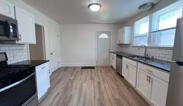 5 of 33 Updated Three Bedroom Home On The Ne Side Of Grand Rapids! House for rent in Grand Rapids, MI