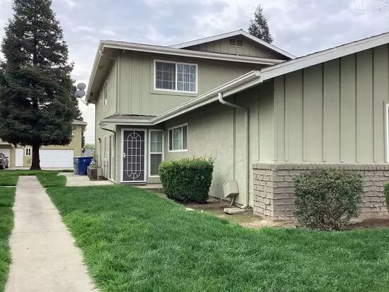 460 W Alamos Ave #3 Apartment for rent in Clovis, CA
