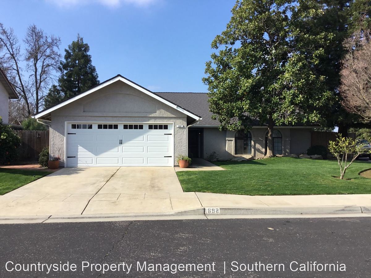 692 N Renn Ave Clovis, CA House for Rent Rentable