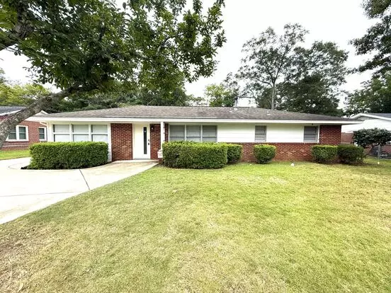 ** 3 Bed 2 Bath Located Off Perry Hill ** Call 334-366-9198 To Schedule A Self Showing Apartment for rent in Montgomery, AL ** 3 Bed 2 Bath Located Off Perry Hill ** Call 334-366-9198 To Schedule A Self Showing Apartment for rent in Montgomery, AL