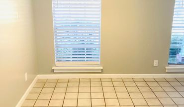 5 of 11 6428 Wares Ferry RD House for rent in Montgomery, AL