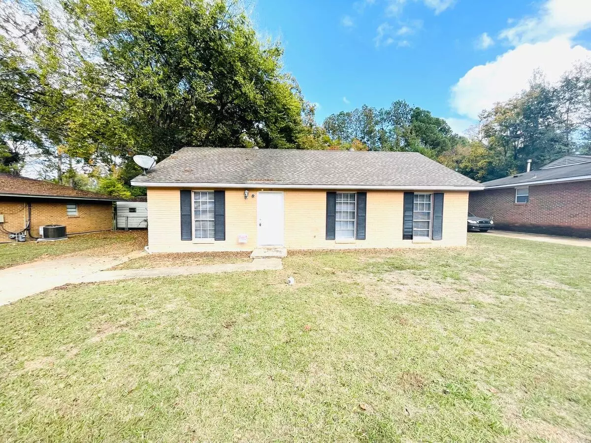 ** 3 Bed 1.5 Bath Located Across From Frazer Church ** Call 334-366-9198 To Schedule A Self Tour House for rent in Montgomery, AL