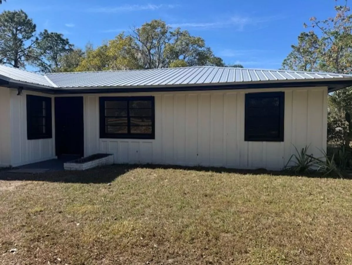Newly Renovated 4 Bedroom, 2 Bath Block Home House for rent in Bartow, FL