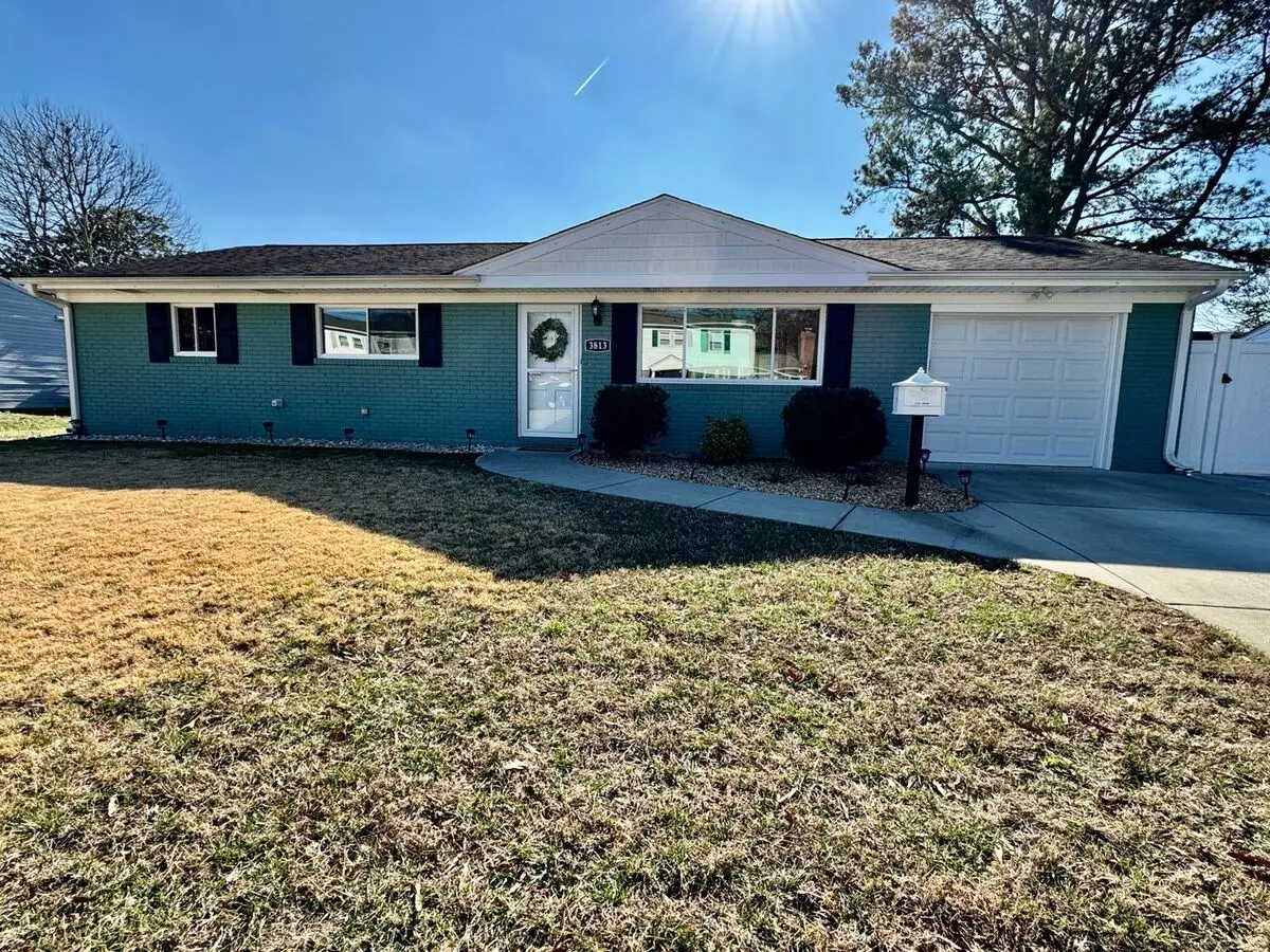 Ready 08-26-25!! 3-bedroom Ranch W/fenced Backyard! Attached Garage - Pet Friendly! House for rent in Virginia Beach, VA