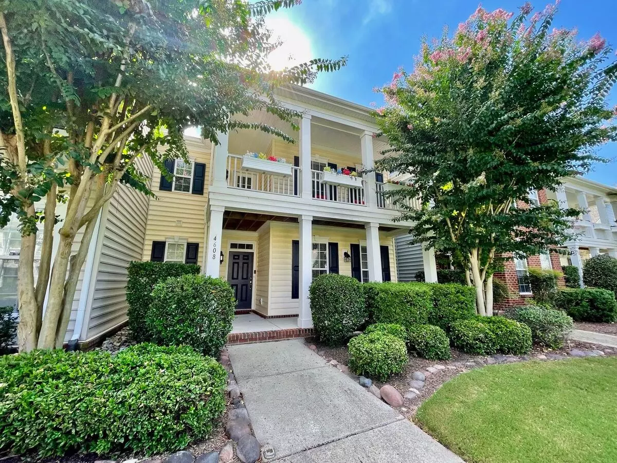Ready Now! Fabulous Townhome In Lexington! Attached Garage - Bedroom Balcony - Fenced Patio, Pet Friendly! Landscaping & Trash Included! House for rent in Virginia Beach, VA