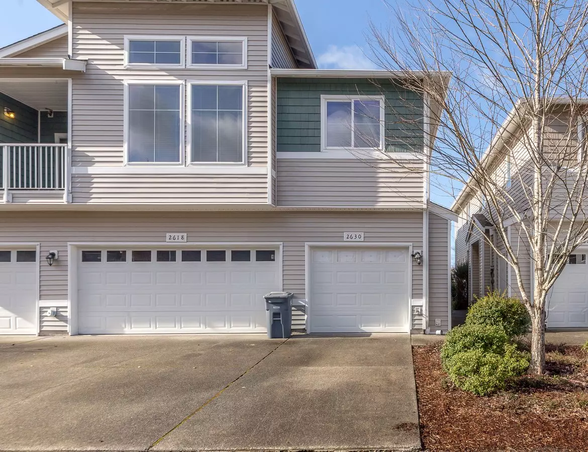 Low Maintenance Living 2 Bedroom Condo, Dupont House for rent in Dupont, WA