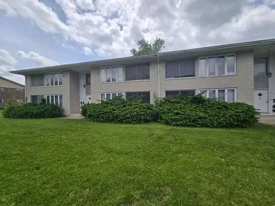 2420 Eastgate Apartment for rent in Toledo, OH