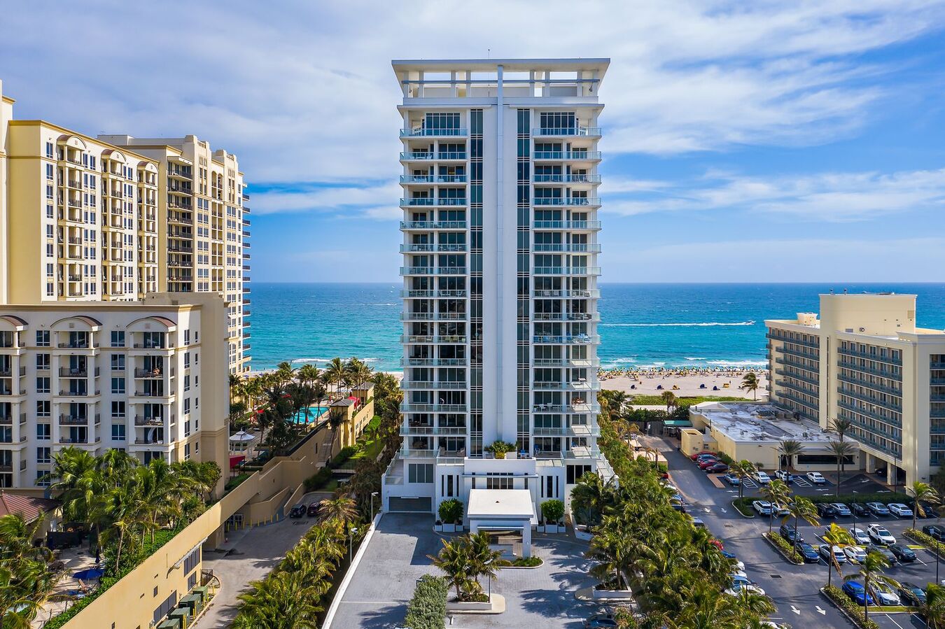 Photo inspiration: Gallery Detail: Vistablue Ultra Luxury Oceanfront Condo 3 Bed 3 Apartments Singer