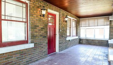4 of 10 Updated 5 Bedroom For Pre-lease Now! Huge Backyard And Walking Distance To Msu And Downtown! House for rent in Springfield, MO