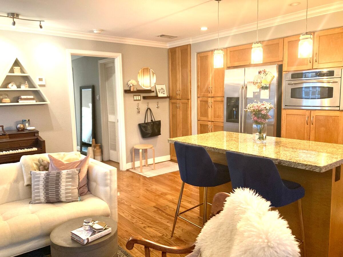 View of Updated 1/1 In The Heights! Apartments Houston, TX | Rentable