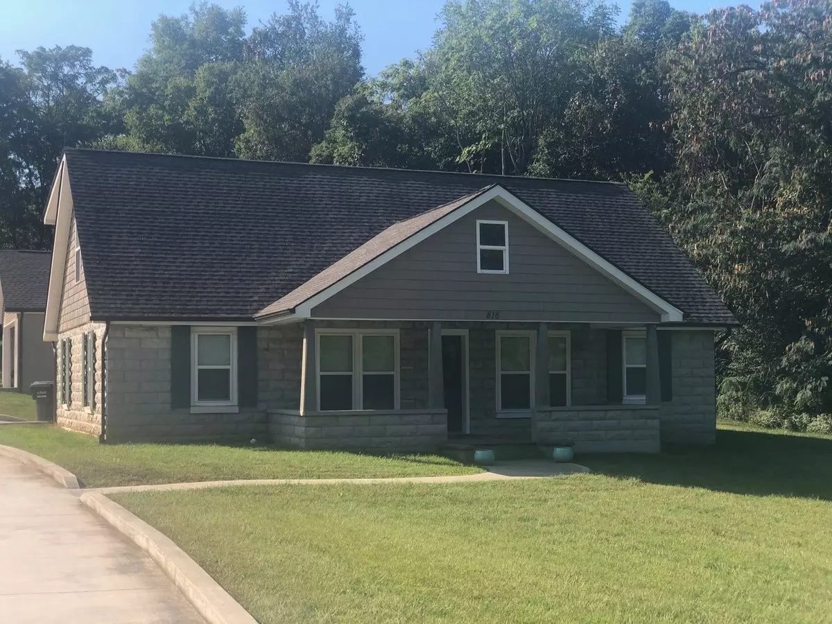 3br 2.5ba Charming Home In Old Concord House for rent in Knoxville, TN