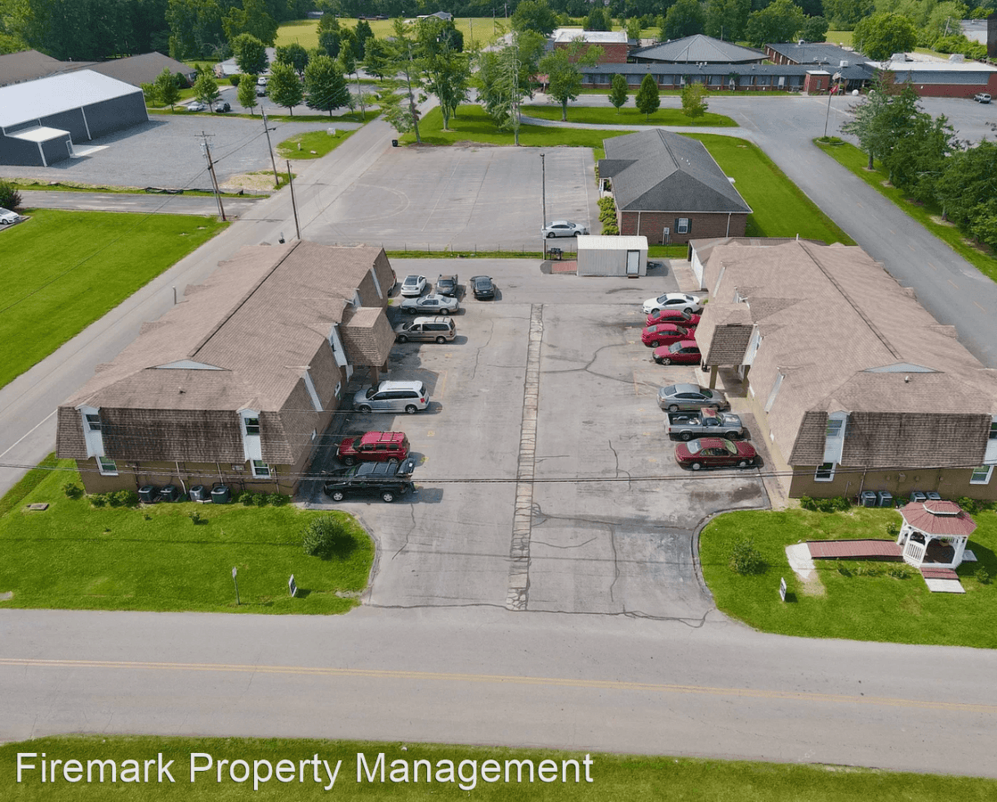 City Walk Apartments 223225 E Bryant St Smithville, TN