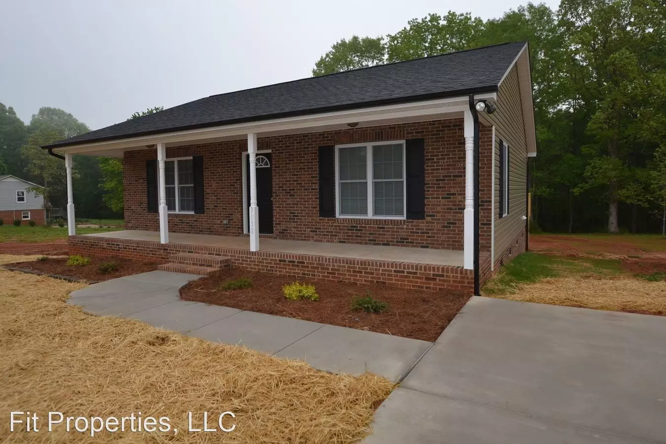 Available 8/10/2024. Charming 3 Bedroom 2 Bath House For Rent In A Great Location House for rent in Newton, NC