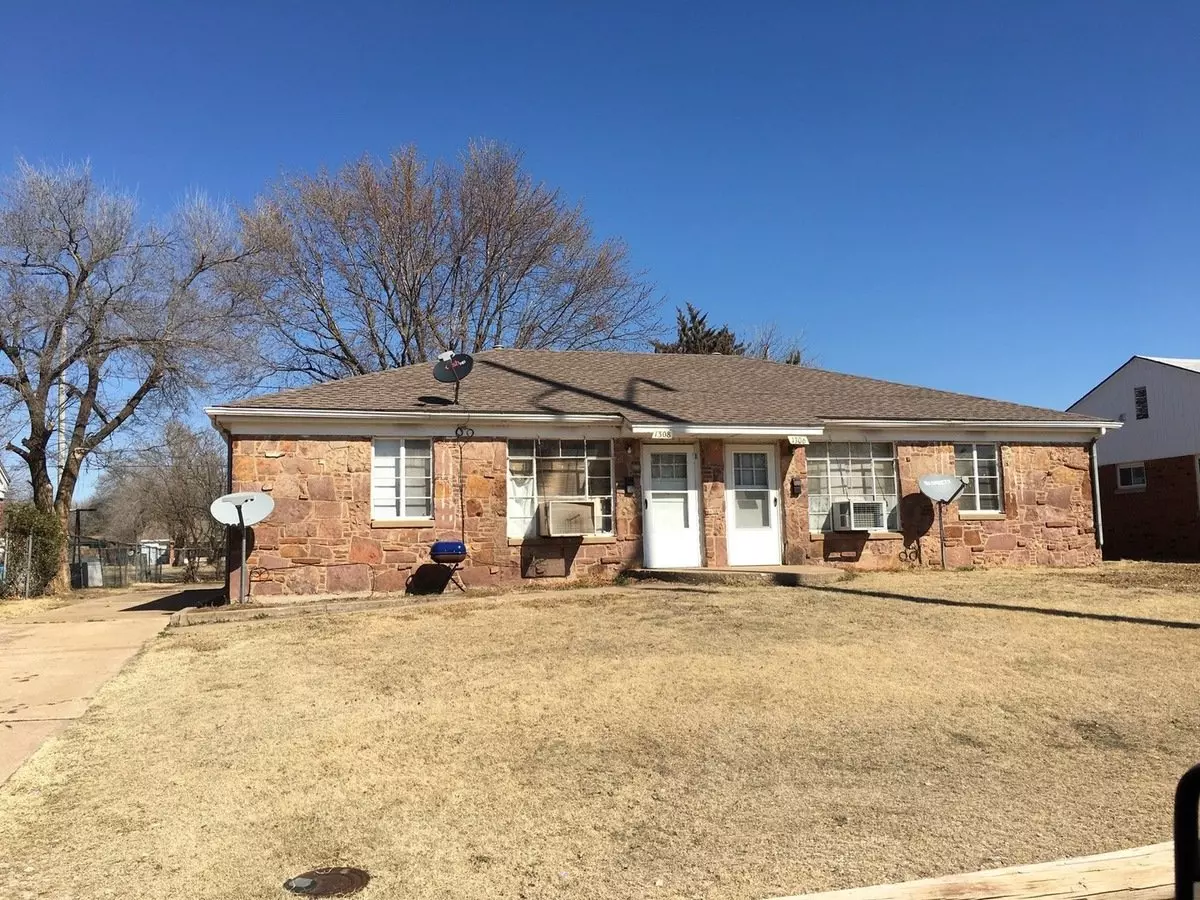 1322 W Rupe Apartment for rent in Enid, OK