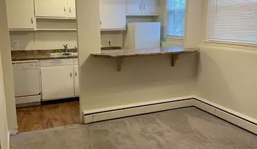 2 of 59 Excelsior Lake Apartments Apartment for rent in Excelsior, MN