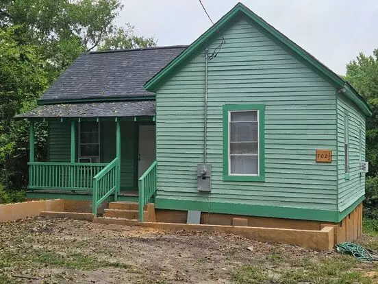 702 Violet St Apartment for rent in West Columbia, SC