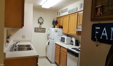 5 of 10 Pine Towers Apartment for rent in Bay City, MI