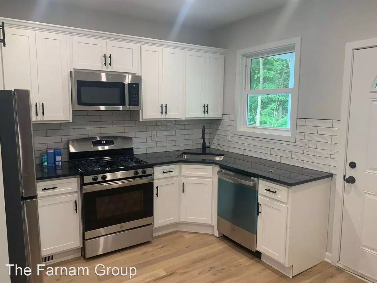 3357 Whitney Ave Apartment for rent in Hamden, CT