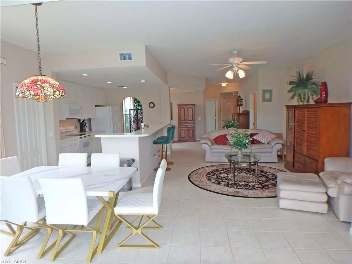 1985 Crestview Way Apartment for rent in Naples, FL