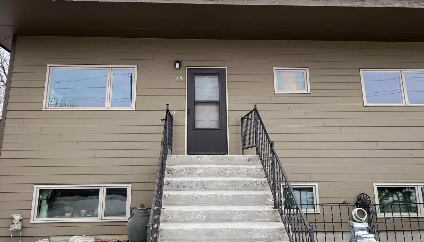 Adorable 3 Bedroom 1 Bathroom Top Level Unit Apartment for rent in Bozeman, MT