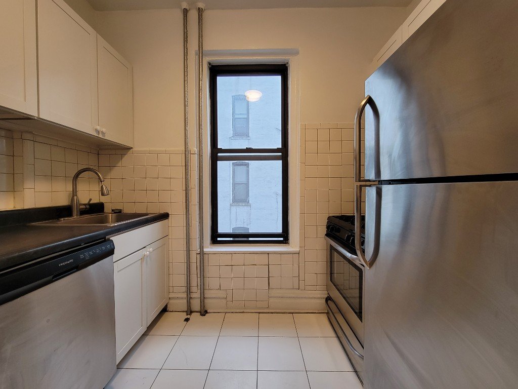29-07 31St Ave Apartment for rent in Astoria, NY