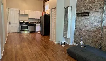 3 of 8 1475 West Huron Street Apartment for rent in Chicago, IL